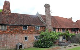 Delightful 4Bd Home Full Of Flair Edenbridge Kent